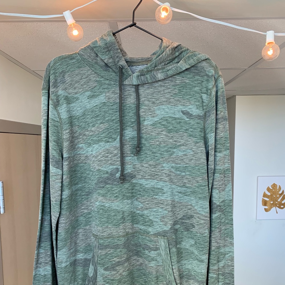 AE Camo Pullover